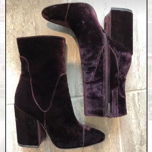 Purple velvet Kendall+Kylie booties